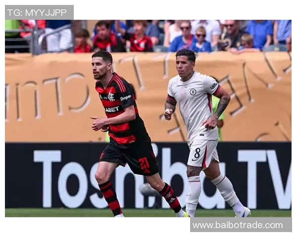 足球明星精彩瞬间集锦视频展现球场传奇与激情对决 足球明星精彩瞬间集锦视频展现球场传奇与激情对决